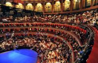 伴着春光,打卡浪漫英伦生活!