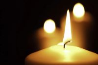 铭记疫情中逝去的每一个生命!