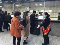 郑州汽车北站假期首日已发送195个大巴班次