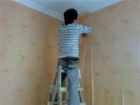 80平方贴墙纸要多少钱 贴墙纸前墙面如何处理