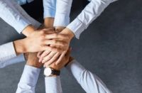 恒建集团众志成城创温暖