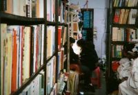 解封后的夜武汉:商圈冷淡街道冷清 店家两月亏了多少?