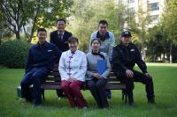 为美好而来 空港新都孔雀城 微笑服务 用心弧度