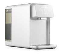 沁园小白鲸台式净饮机,居家饮水的健康好选择