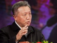 我们为何热衷买房？人大校长吴晓求：让房价降下来，百姓有钱消费