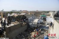 107人无人生还!巴基斯坦一客机坠毁冲进居民区