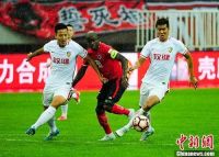 没有挣扎也没有眼泪:中国足球十冠王,默默死去