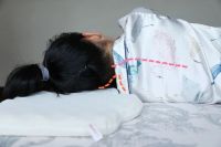 你知道给孩子买个枕头，要了解多少信息吗？