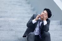 买到最少赚180万?有人带折叠椅深夜排队抢网红盘 结果尴尬了