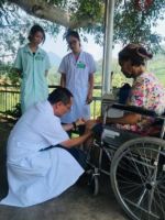 许荣茂： 雪中送炭  三十载大爱绘就世茂公益蓝图