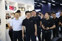 海尔智家梁海山调研富森美家居 打造西南第一智能产业链