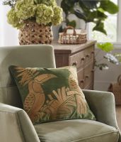 Harbor House靠垫是时髦优解，换风格，不费力