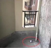 装修拆除并非只是个力气活那么简单,既要有经验,还要有技巧耐心