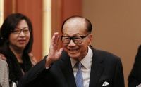 李嘉诚早已说破，买房靠近这3个地方，未来10年或仍可“躺赚”？