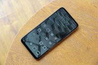 大屏手机手机玩法多！一机更能多机用