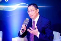 内循环就不要房地产吗？什么？开发商老大万科宣布，抛弃房地产？
