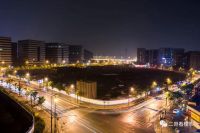 7月40城新房成交面积同比大增18%，杭州违规摇号家庭被罚...