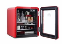 选择HCK哈士奇复古美妆冰箱，轻松拥有高格调生活