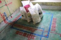 圣诞鸟整装工地里的这些东西，让他满意地笑了！