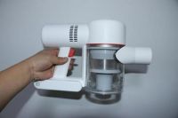 吉米上手把吸尘器让家居清洁轻松速成，搞定家务更贴心