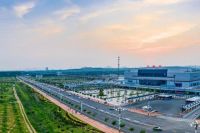 鹤岗3万买房小伙亏本卖了，现又有城市房子，2万一套，你买吗？