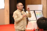 光影15年,共筑布艺梦——布言布语专卖店常亚东专访
