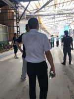 荣旺瓷砖一行走进车间“送清凉”