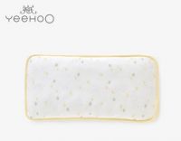 选择YeeHoO英氏棉品，给宝宝一整晚的温柔“怀抱”