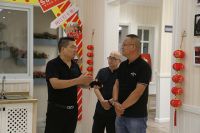 新浪家居领导闫首罡先生莅临帅太工业园