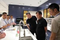 探索智能家居整装消费新时代——双虎全屋携手美的集团共谋产业生态全链路合作