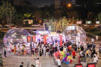 网红星空泡泡房亮相杭州闹市街头？揭秘，喜临门力挺国人美梦