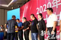 新润成瓷砖获“瓷砖十大品牌”荣誉称号，严选精神再获肯定！