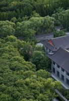 均价1.7亿，不玩奢华玩“宁静”，这是什么高端品牌？