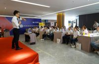 润年家居商学院赋能终端 助推家具行业向好发展