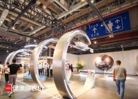  顾家健康晾衣机亮相上海家博会,引领晾晒新方式!