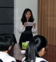 光明家具开展“金秋助学”活动