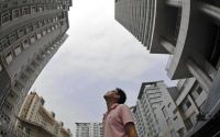 今年不买房，5年后“笑醒”还是“哭晕”？马云、李嘉诚不谋而合