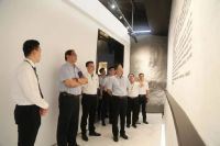 中国建筑防水协会秘书长朱冬青/副会长瞿培华一行赴三棵树总部参观考察