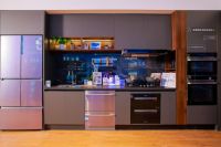 卖产品的店很多，卖场景呢？来海尔智家北京001号店看看“三翼鸟”就明白了