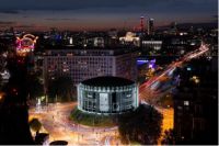 “随手拍”海尔：英国最大银幕影院上的海尔冰箱、洗衣机