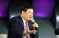 35万亿房贷“拖累”经济？曹德旺一针见血，“消费率”还不如印度