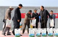 中能昊龙深入张北开展精准扶贫百户行活动