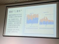 蔡昉：农民工“进城落户”，工资不涨也能提升27%的消费