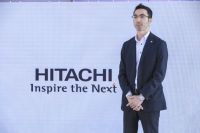 日立新款KW系列变温冰箱上市   组合多变新鲜不变