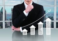 不对劲，美国经济恢复要靠房地产？有钱人没受影响？一个可怕现实