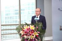 又一实力瓷砖品牌强势入驻佛山,它就是&mdash;&mdash;冠军磁砖!