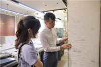 百大门店·艾是珠海专卖店负责人林景锋