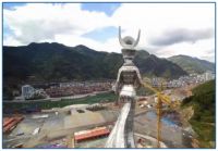 造最大女神、建宇宙级关公，一年借3.7万亿，钱怎么花到刀刃上？