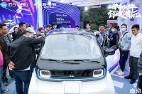 跨界融合新物种能量已加载完毕！新宝骏小Biu智慧汽车向你驶来