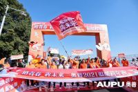 奥普吴兴杰：与企业保持“距离感”